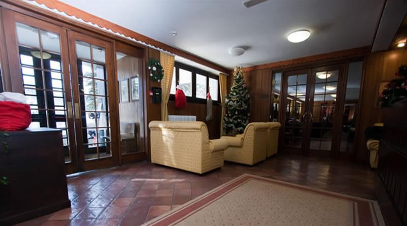 Hotel Ski Club I Cavalieri Rta Colle Colle Sestriere Kültér fotó